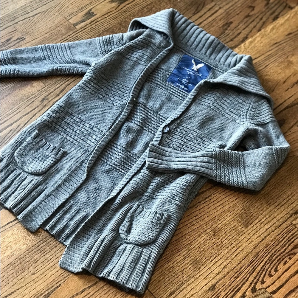 American Eagles Sweater